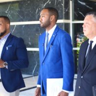 Communicators file lawsuit for "outrage" to the National Anthem | De Último Minuto English