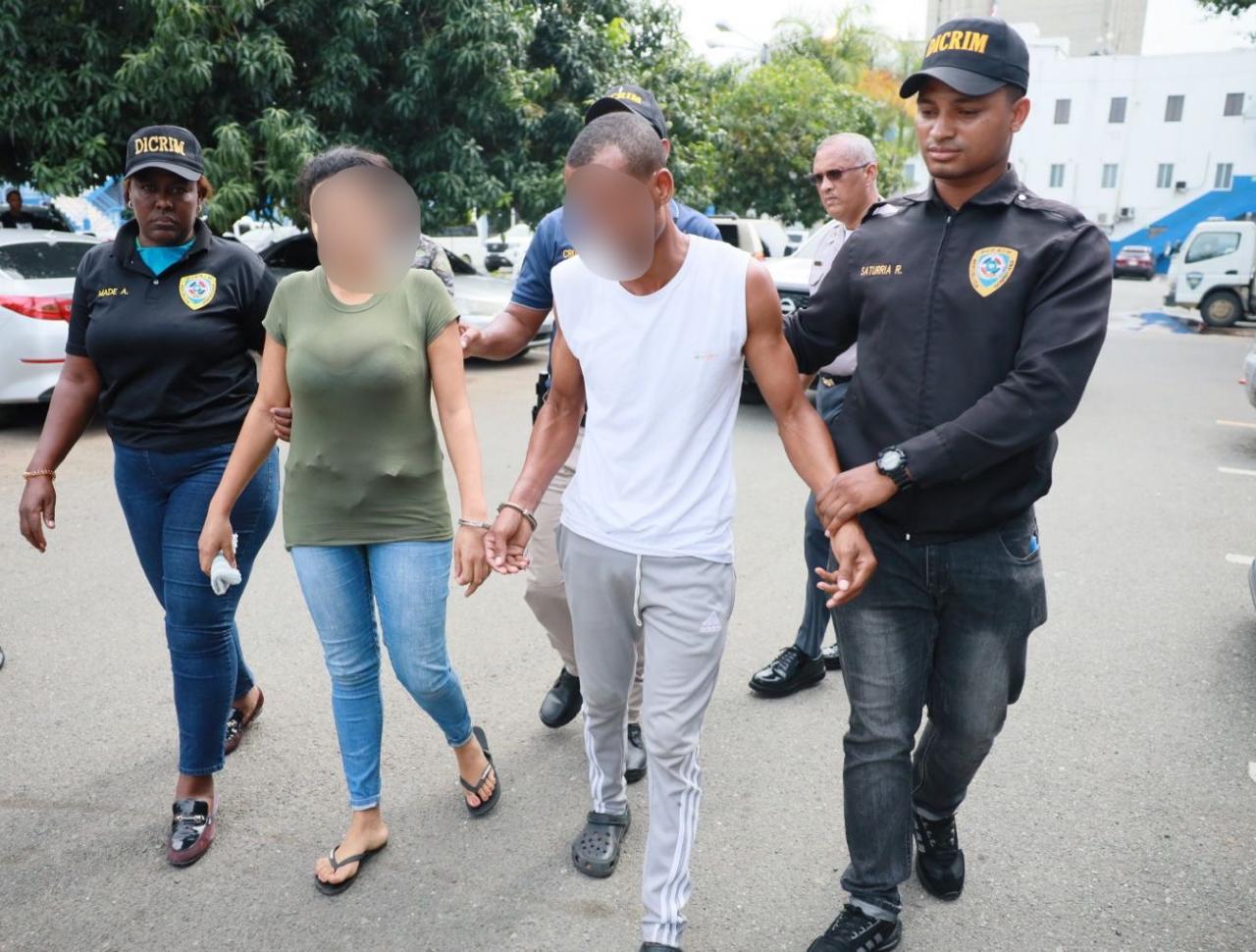 Couple arrested for death of 7-year-old girl victim of abuse in Los Guandules | De Último Minuto English