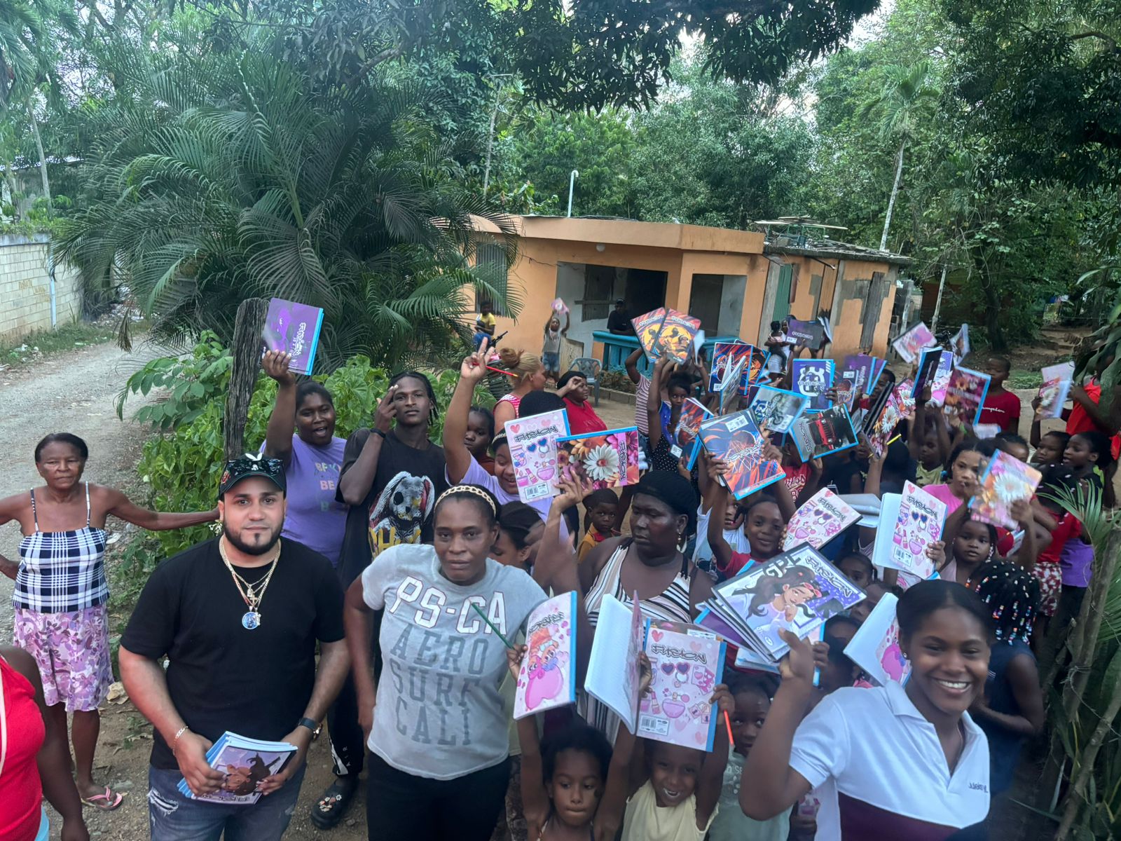 Parents and teachers are called to integrate to guarantee the school year's success in Pedro Brand | De Último Minuto English