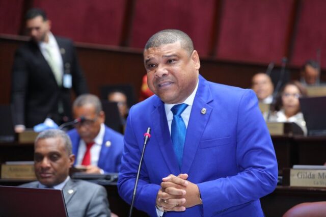 PRD Representative affirms population can't endure more Government failures | De Último Minuto English