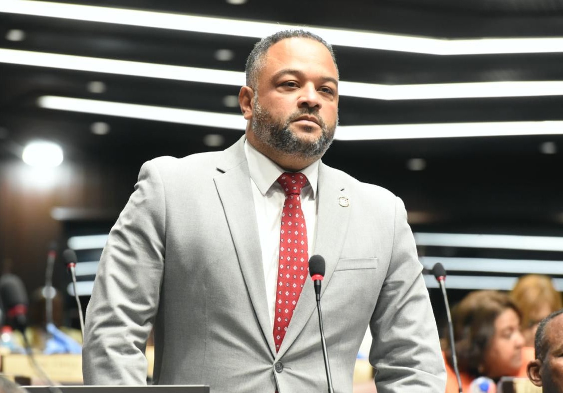 Representative Carlos Pérez secures approval for the Instituto Técnico Superior Comunitario in Santo Domingo Norte | De Último Minuto English