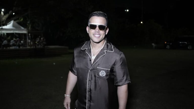 El Blachy will award RD$200,000 pesos to the winner of Sunday's fight at La Casa de Alofoke | De Último Minuto English