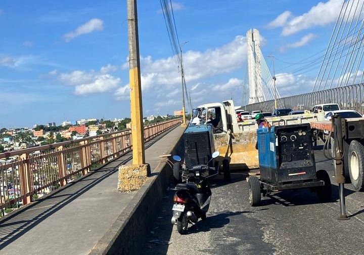 Closure on 17th Street bridge section causes traffic jams this Sunday | De Último Minuto English