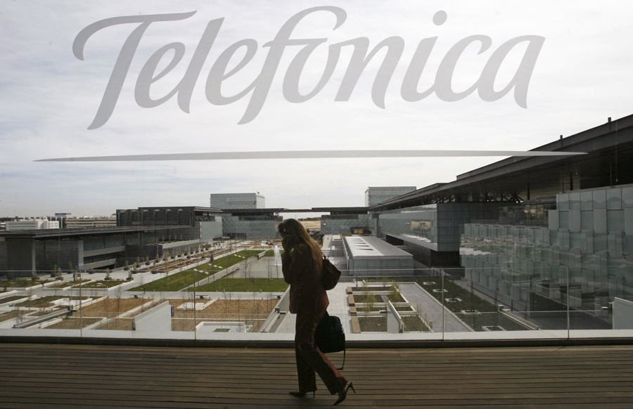 Telefónica will reduce its debt to 26,000 million with restructuring in Latin America | De Último Minuto English