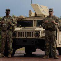 More than 300 additional soldiers will patrol Washington at the request of the Trump Government | De Último Minuto English