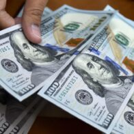 The minimum wage in Venezuela reaches one dollar per month, according to the Central Bank's exchange rate | De Último Minuto English