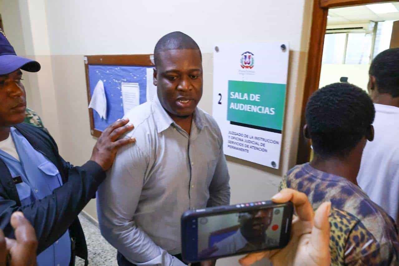 MP presents formal accusation against councilman Walky Cuevas for drug trafficking and money laundering | De Último Minuto English