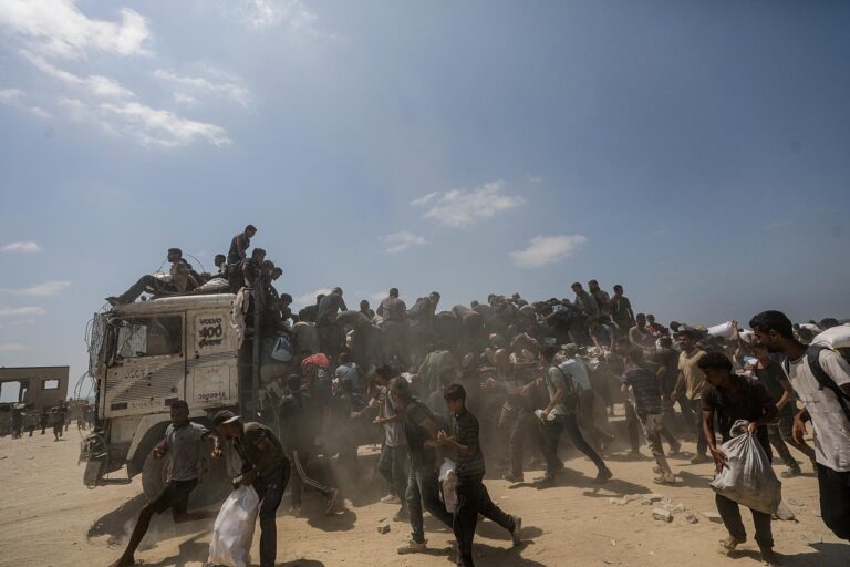 Israel: In the last week, 270 trucks entered Gaza per day, compared to the 600 needed | De Último Minuto English