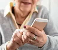 Scammers steal $31,000 from a Russian retiree through a new messaging app in Russia | De Último Minuto English