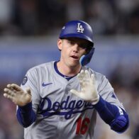 Smith plays hero with golden home run and avoids Dodgers' sweep against D-backs | De Último Minuto English