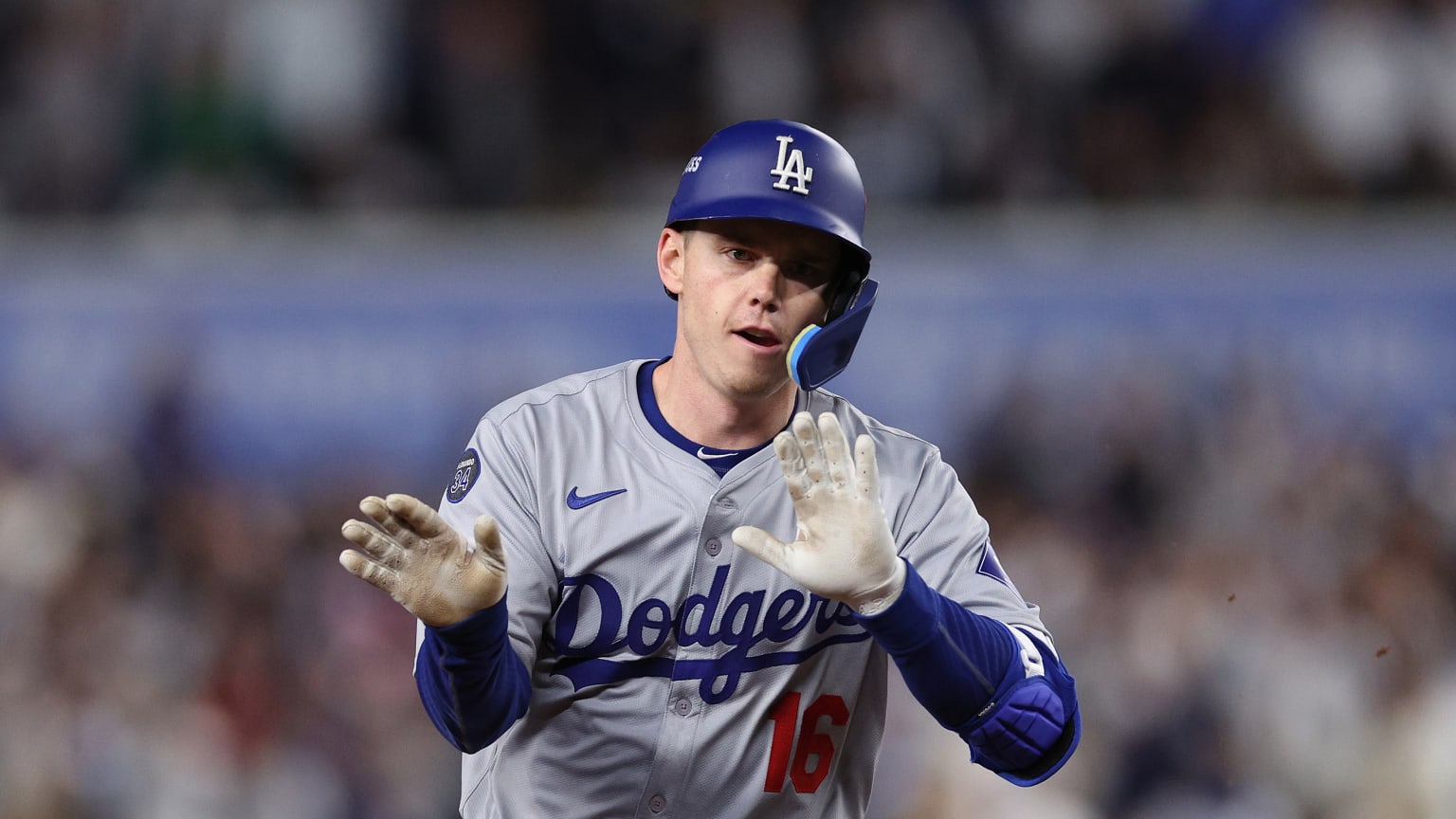 Smith plays hero with golden home run and avoids Dodgers' sweep against D-backs | De Último Minuto English