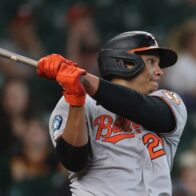 Summary: Samuel Basallo, Dominican 955 in MLB, debuts with a hit and two RBIs | De Último Minuto English