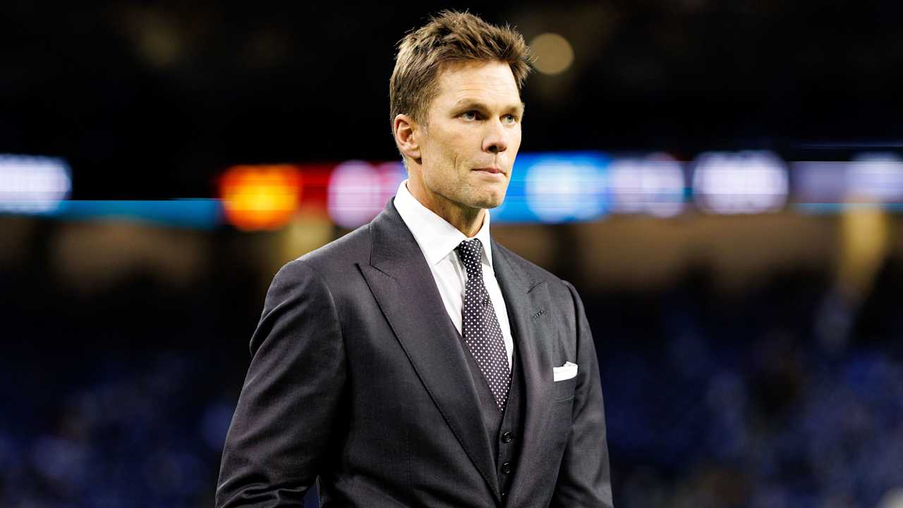 Brady claims his statue isn't about a player, but about the greatness of the Patriots | De Último Minuto English