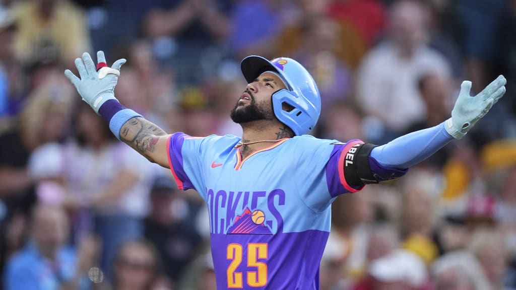 Dominican Warming Bernabel Named National League Player of the Week | De Último Minuto English