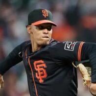 Randy Rodríguez considers undergoing Tommy John surgery after medical recommendation | De Último Minuto English