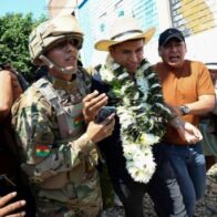 A mob stones candidate Andrónico Rodríguez after casting his vote in Bolivia | De Último Minuto English
