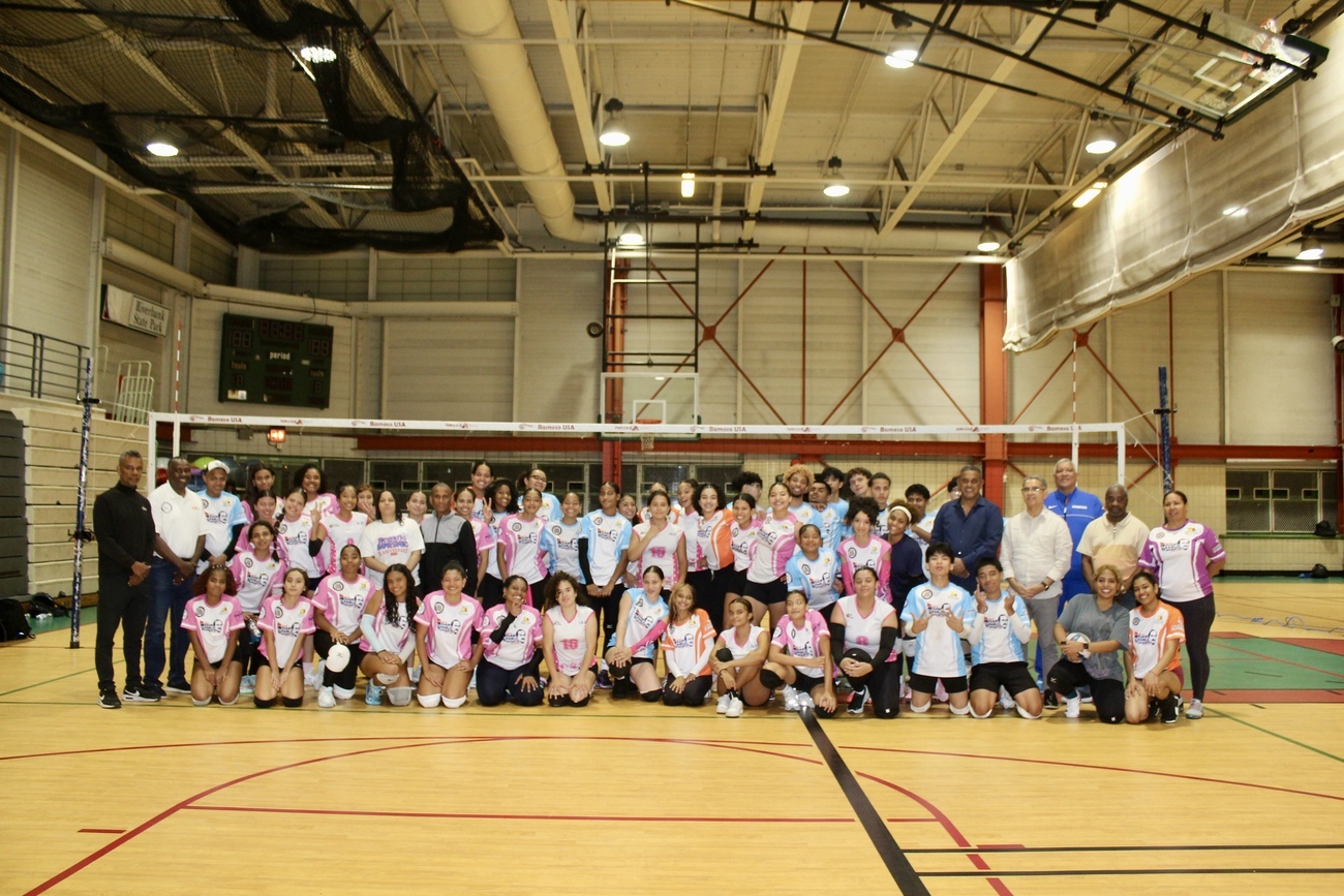New Jersey Dominates Volleyball and Leads at the Juan Pablo Duarte Games in New York | De Último Minuto English