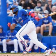 Bassitt and bullpen contain Orioles; Guerrero Jr. hits three hits | De Último Minuto English