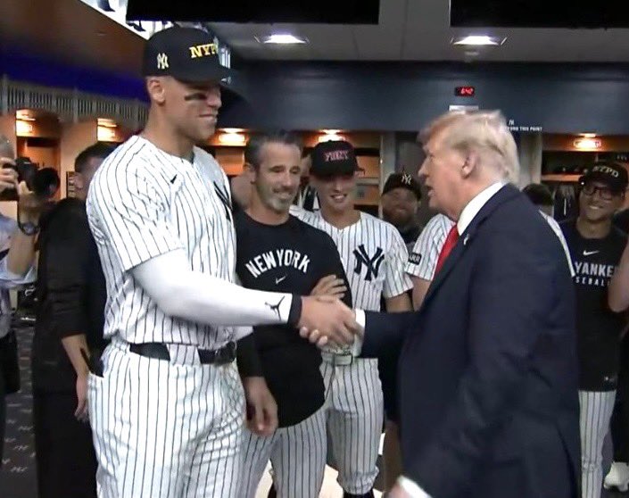 Yankees pay tribute to 9/11 victims with ceremony at Yankee Stadium and Trump's presence | De Último Minuto English