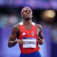 Alexander Ogando dominates his heat and advances to the semifinals in the 200 meters at the Tokyo World Championships | De Último Minuto English