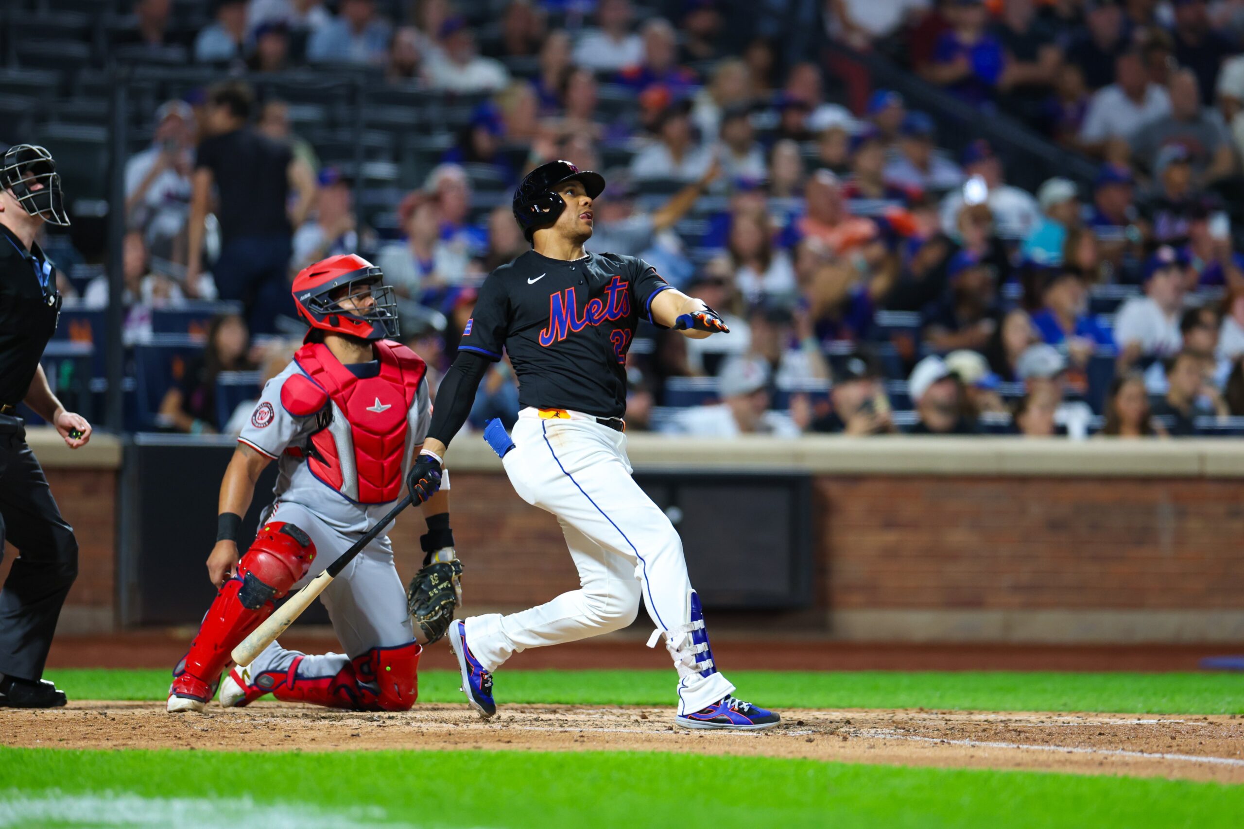 Juan Soto sets personal record with his 42nd home run of the season | De Último Minuto English