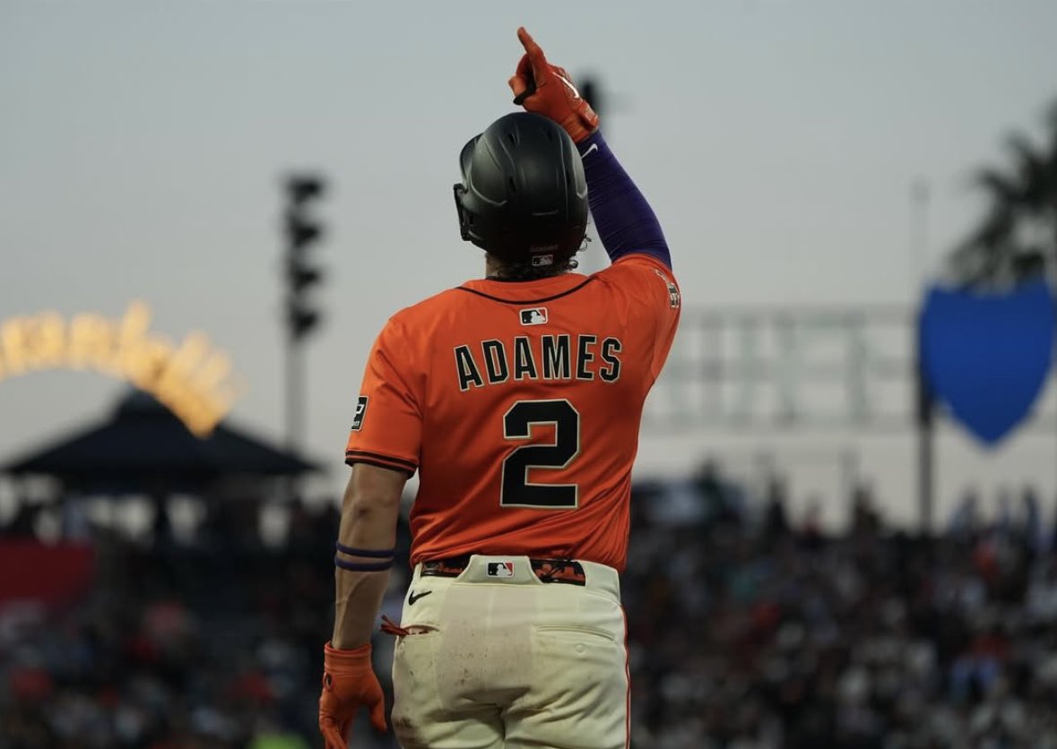 Willy Adames makes history by winning the 2025 Willie Mac Award | De Último Minuto English