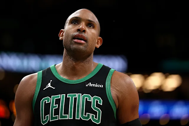 Al Horford agrees to a multi-year contract with the Golden State Warriors | De Último Minuto English