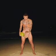 Rauw Alejandro sets social media ablaze with daring photographs | De Último Minuto English