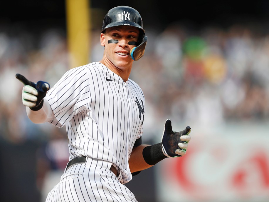 Aaron Judge hits two home runs and ties Joe DiMaggio in Yankees history | De Último Minuto English