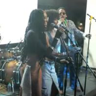 I seeeeeeee...! vakero turns it on at Alofoke's house | De Último Minuto English