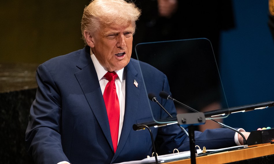 "It was a triple sabotage": Trump on malfunctions in the escalators, the teleprompter and the sound at the UN General Assembly | De Último Minuto English