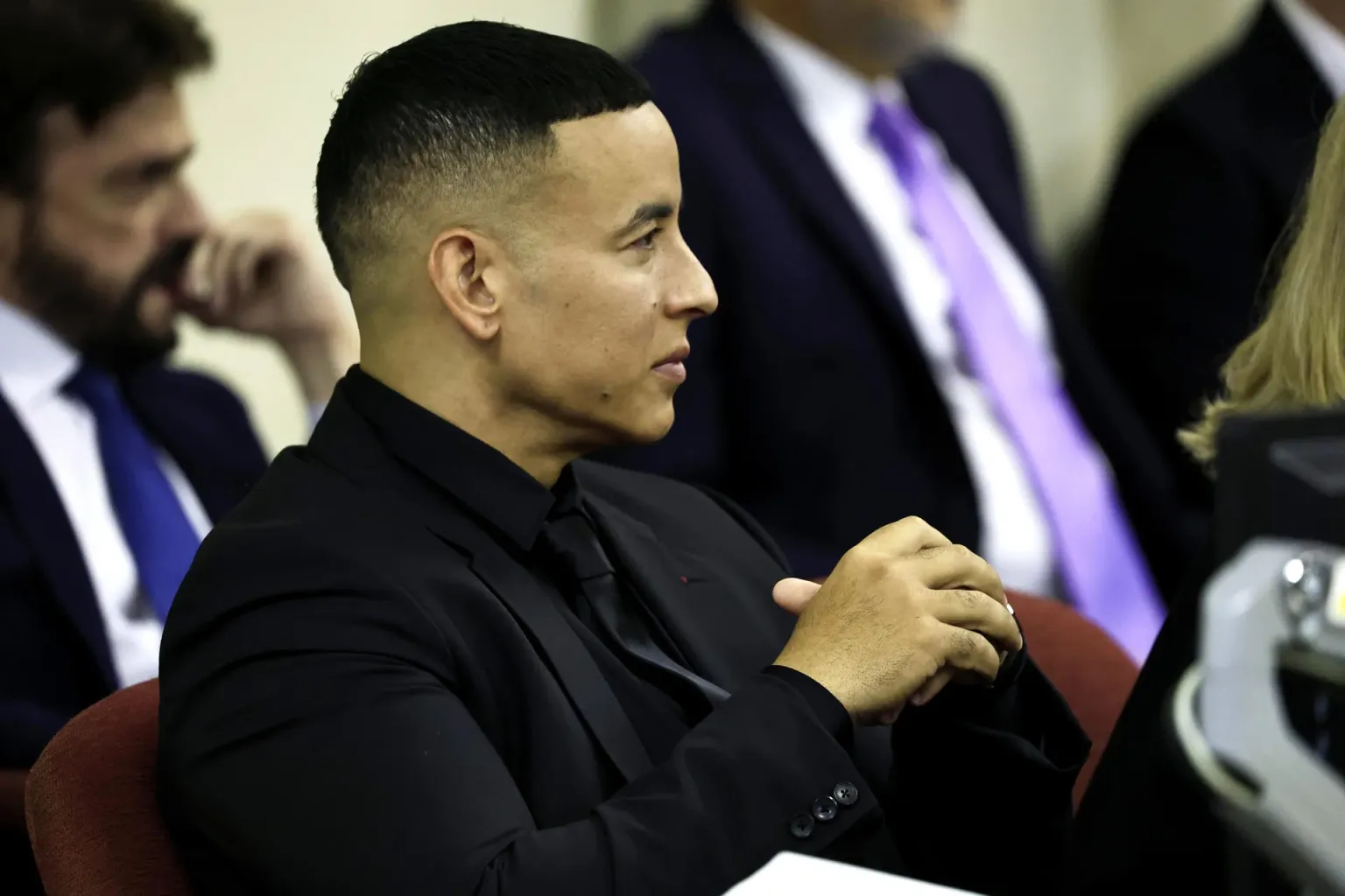 Daddy Yankee joins a business agreement for the development of soccer in Puerto Rico | De Último Minuto English