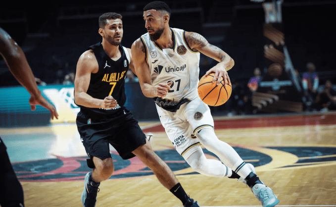 Chris Duarte debuts with Unicaja in the Intercontinental Cup with a victory over Alahli | De Último Minuto English