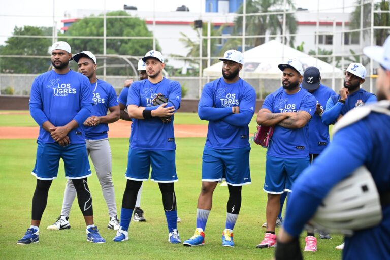 Rojas Jr. and Adames lead integrations for the Tigres del Licey | De Último Minuto English