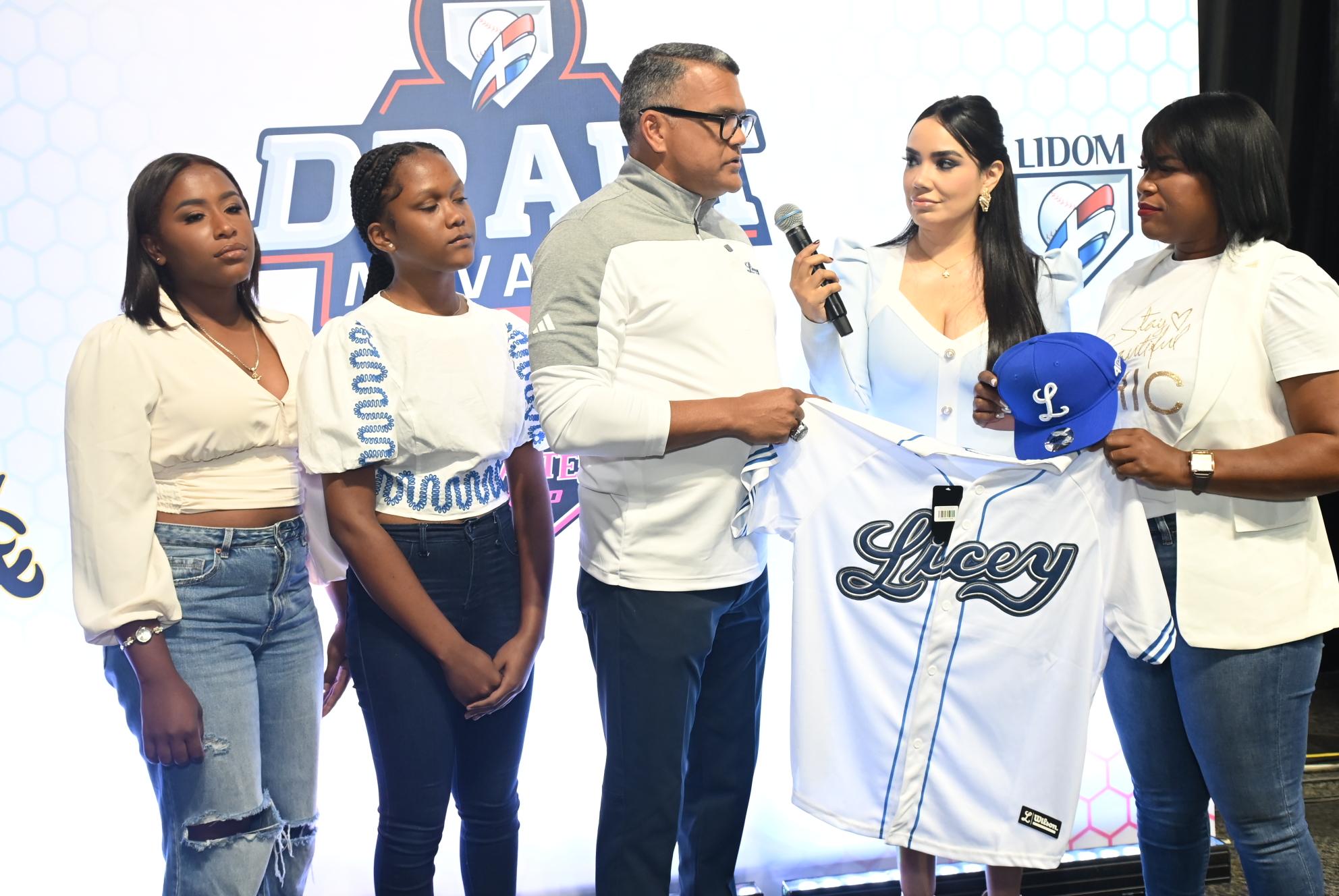Jesús Madé becomes Licey's first pick in the Rookie Draft | De Último Minuto English
