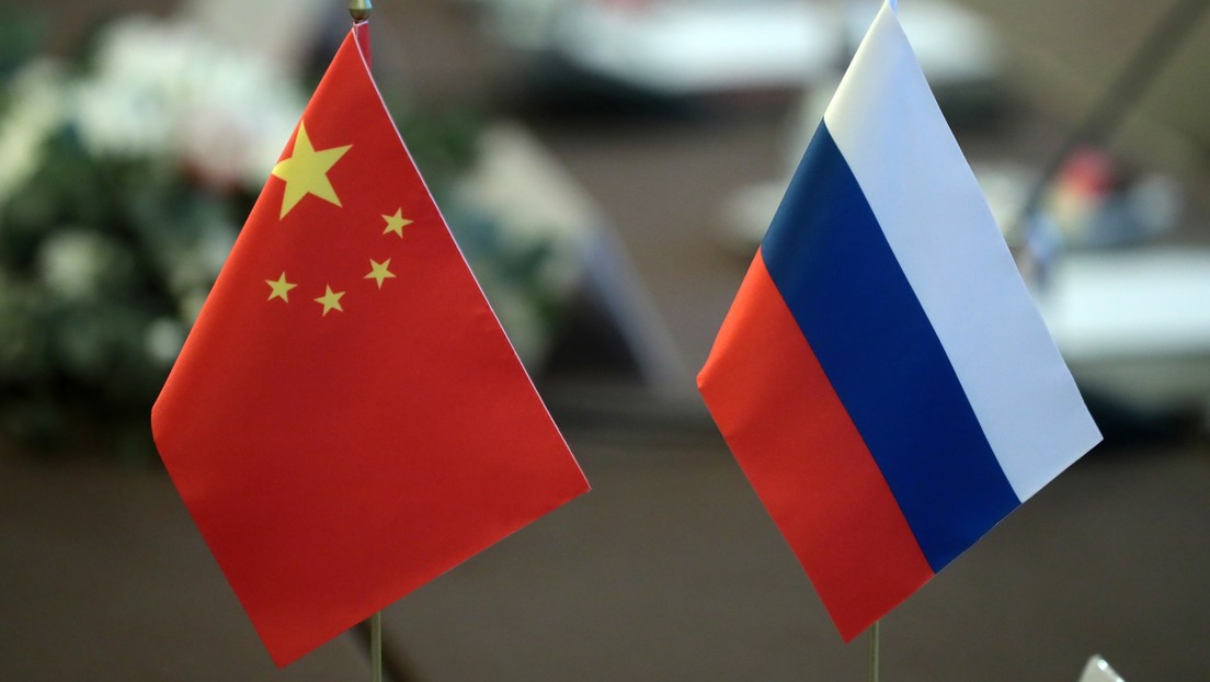 Russia and China sign more than 20 documents on bilateral cooperation | De Último Minuto English