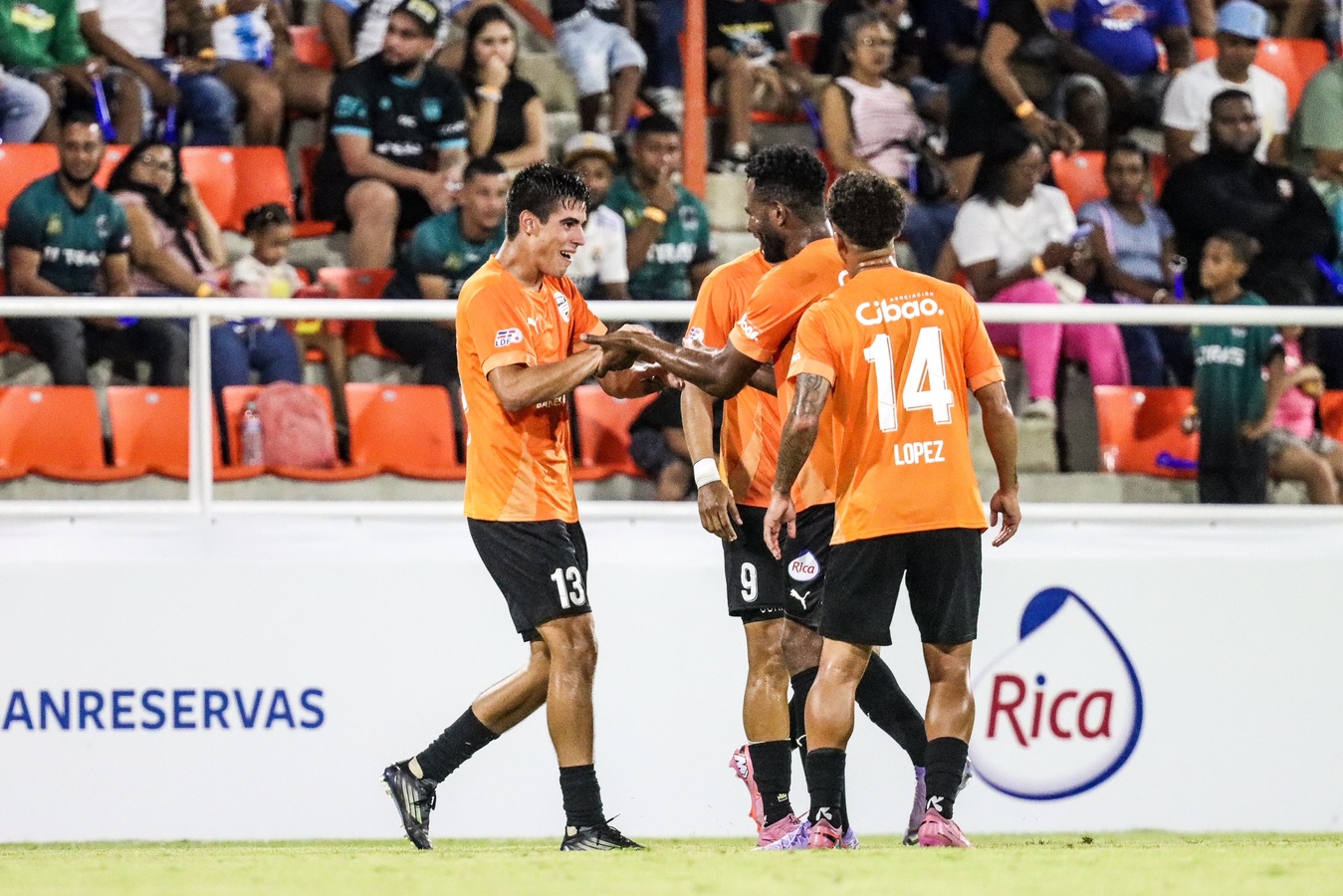 Javier Roces' missile takes down Salcedo's undefeated streak and puts Cibao FC in sole leadership (1-0) | De Último Minuto English