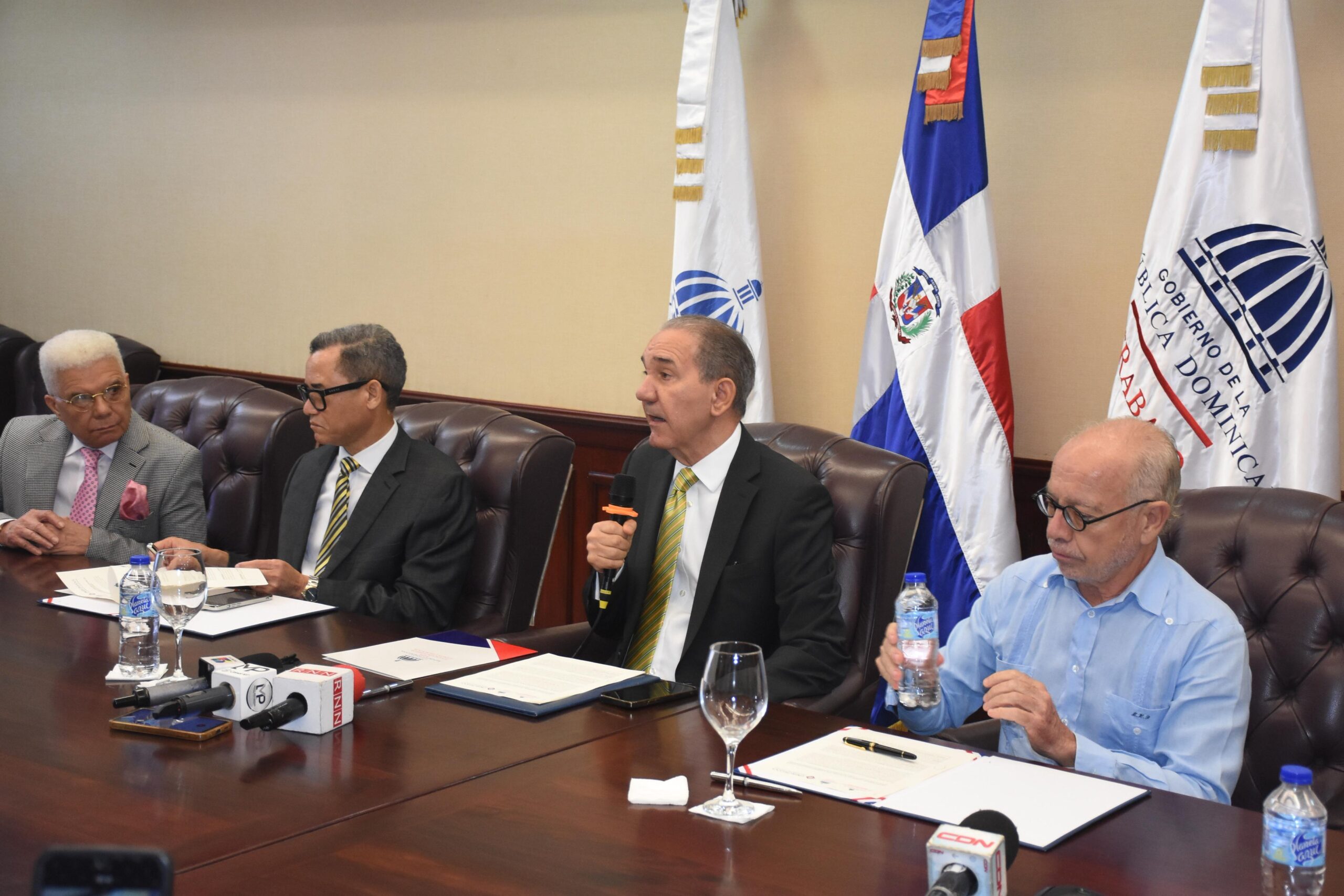 MESCyT, Trabajo y Uniromana promote education and employment in the Eastern region with a new agreement | De Último Minuto English