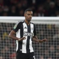 Liverpool signs Isak for 150 million euros | De Último Minuto English