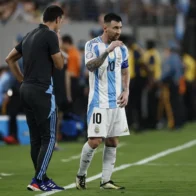 Argentine selector reveals he hasn't spoken to Lionel Messi about the World Cup and assures he has a solid base for 2026 | De Último Minuto English