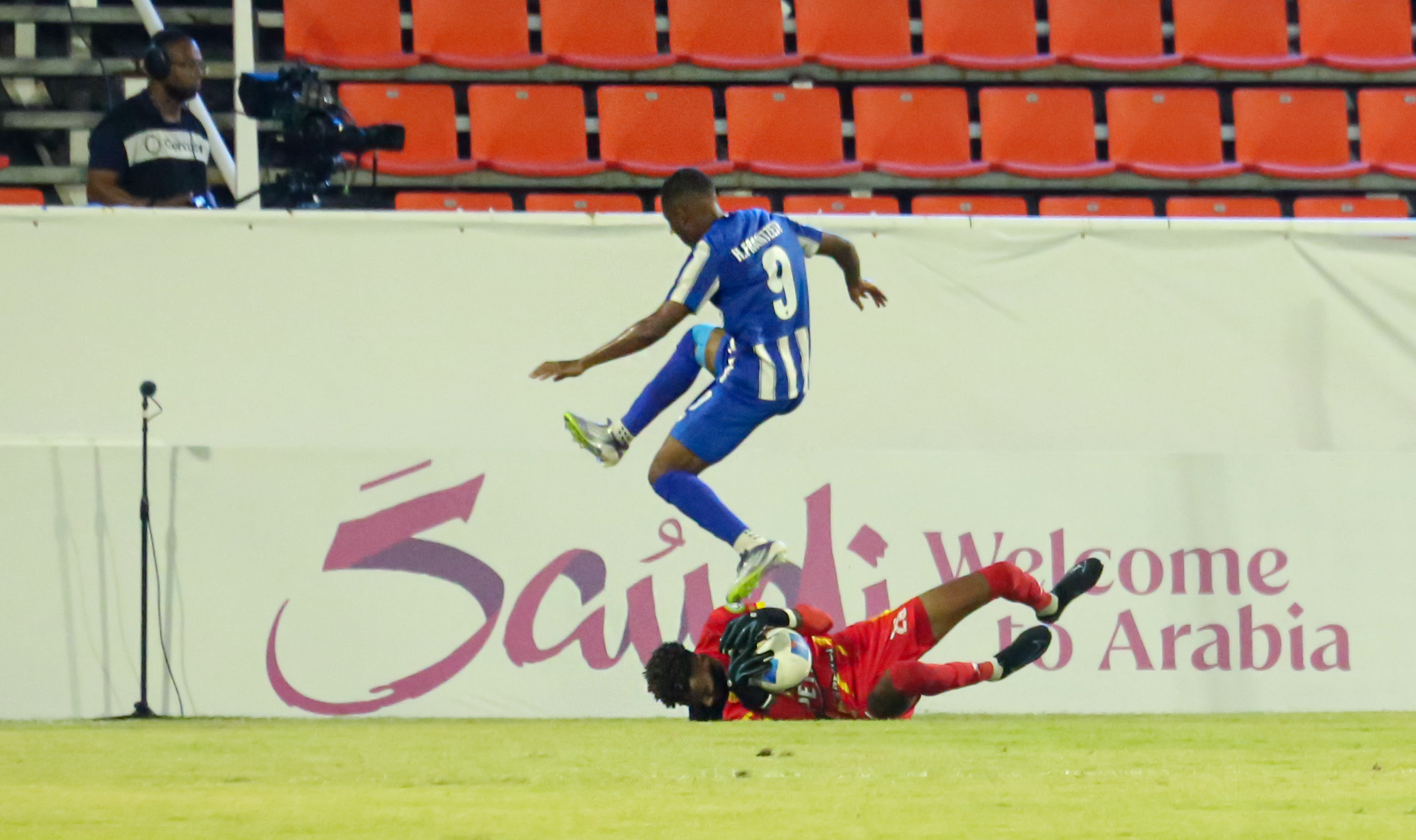 Moca FC defeats OYM in the Caribbean Cup 2025 | De Último Minuto English