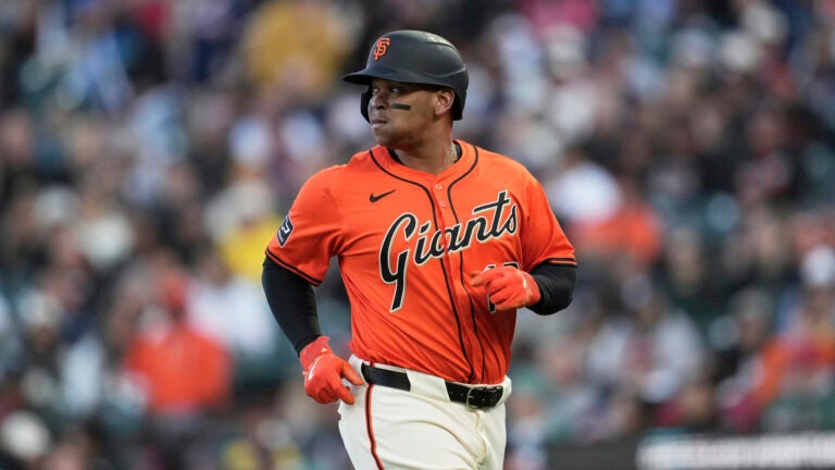 Devers and Schwarber are National League Players of the Week; Bellinger shines in the American League | De Último Minuto English