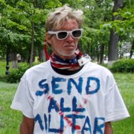 The jury finds the defendant guilty on five counts of attempting to kill Trump in Florida | De Último Minuto English