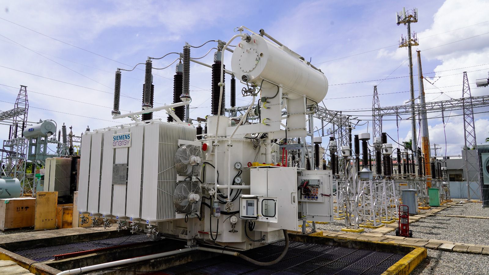 Edesur will install a power transformer to improve service | De Último Minuto English