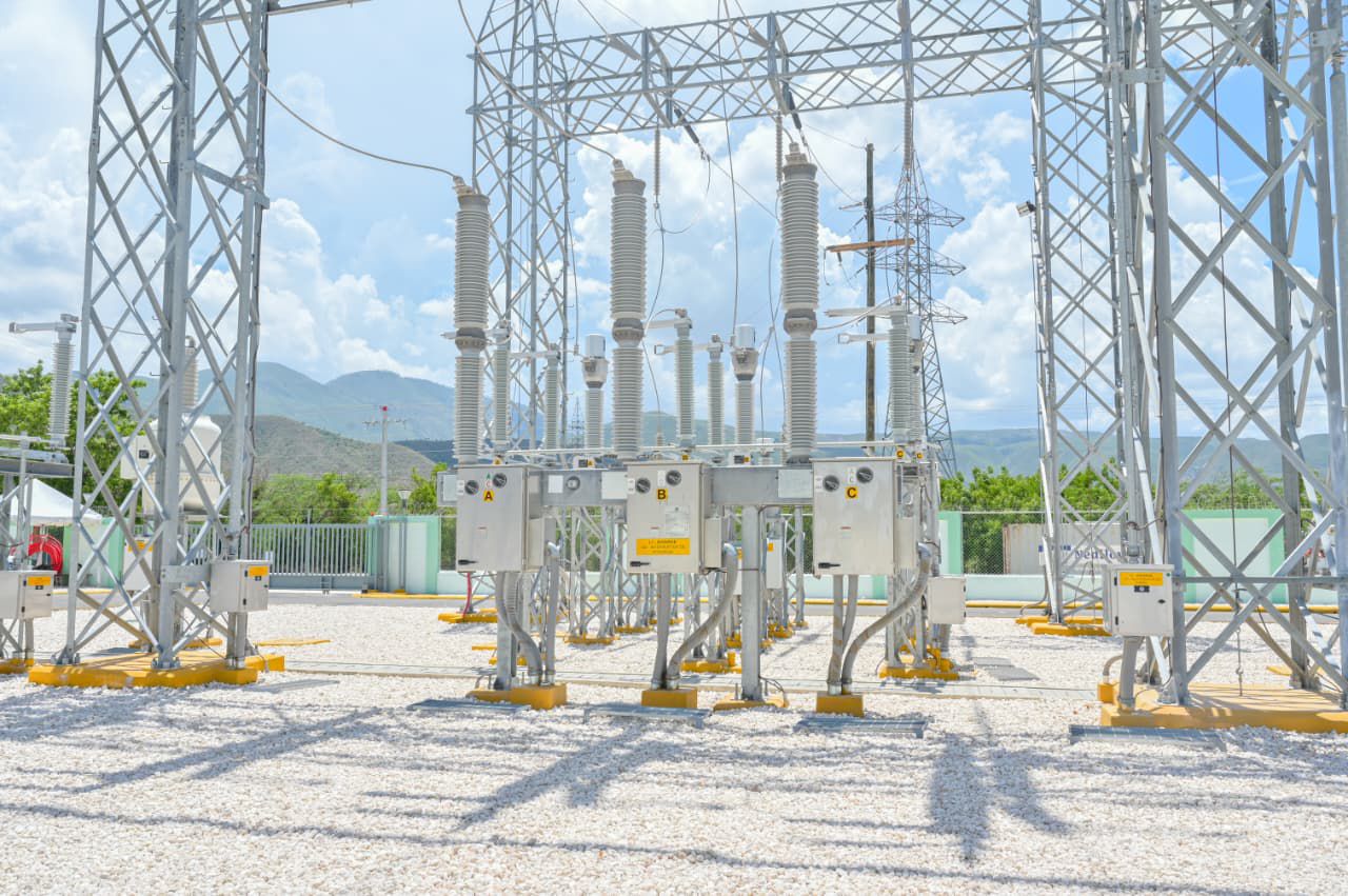 Edesur puts into operation a power transformer and two new electrical circuits in Jimaní | De Último Minuto English