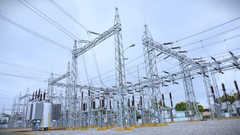 Edeeste will reinforce the electricity supply in Jacobo Majluta with the commissioning of a new circuit | De Último Minuto English