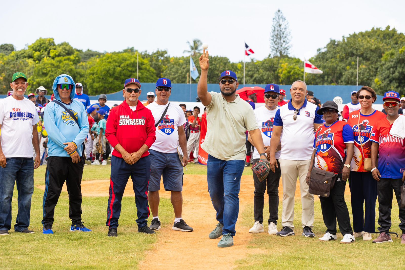Fedom inaugurates for Nacional U-8 dedicated to Edwin Encarnación | De Último Minuto English