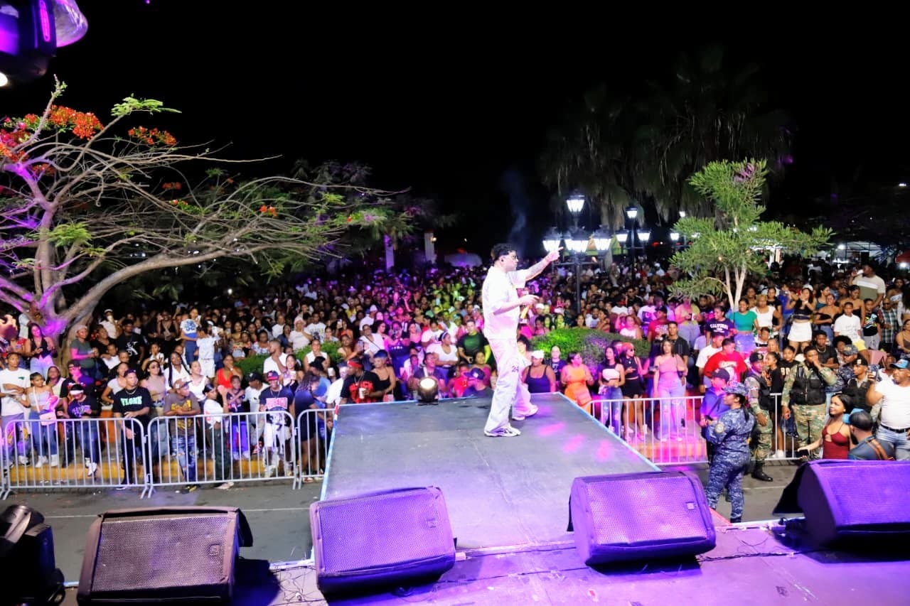 Blachy, Bonny Cepeda, Shadow Blow, and Teodoro Reyes make history in Imbert | De Último Minuto English
