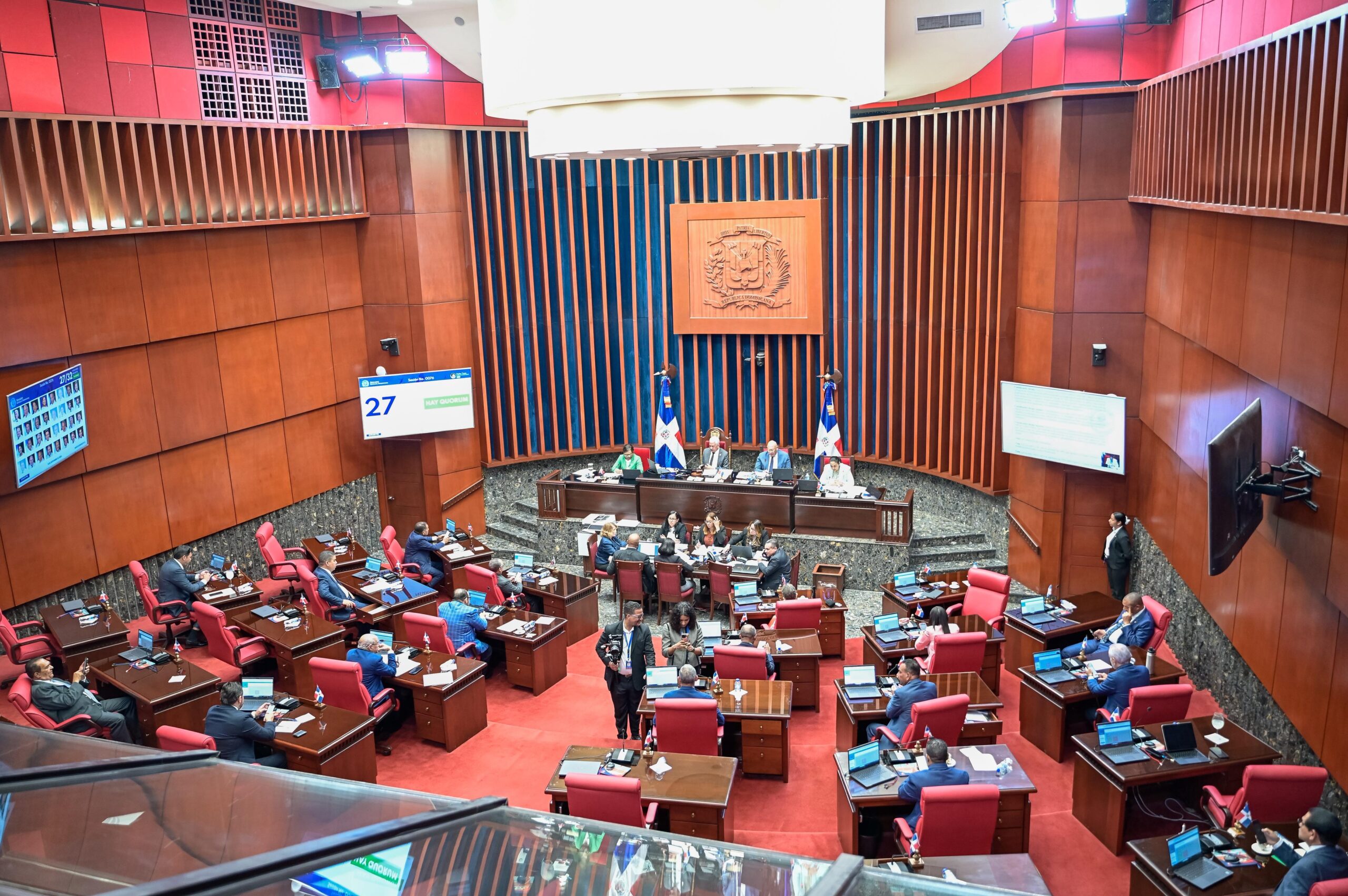Senate approves in first reading Law regulating Retentive Embargo and considers other initiatives | De Último Minuto English