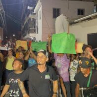Community members march in Ensanche Bermúdez against police abuses in Santiago | De Último Minuto English